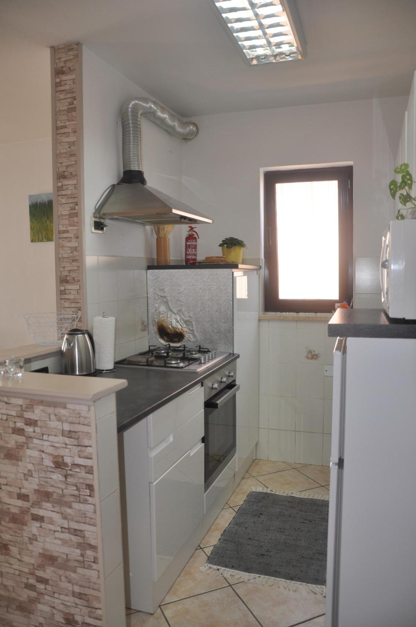 Apartman Mirna ロヴィニ エクステリア 写真